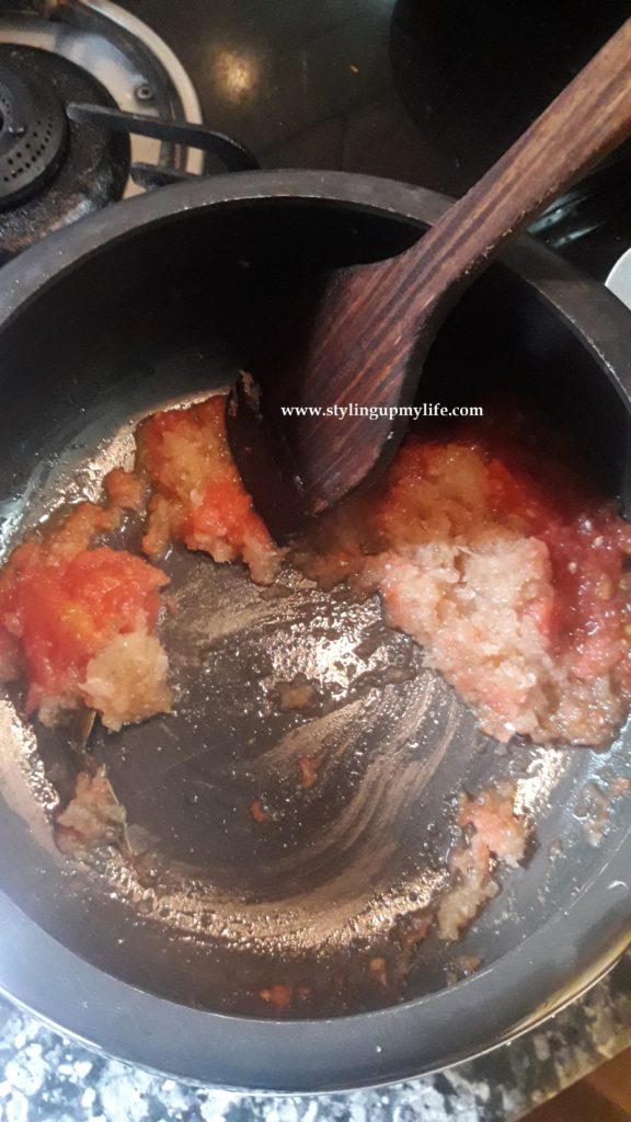 Onion tomato grated peyaj bata tomato kuchi