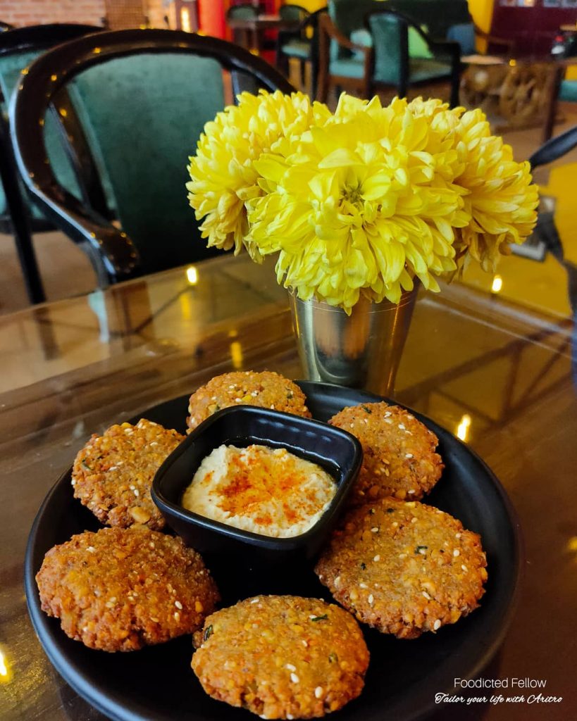 Best cafe in dehradun, Best food in dehradun, Best practice of sanitization, Covid19 protocol, Cafe Laata